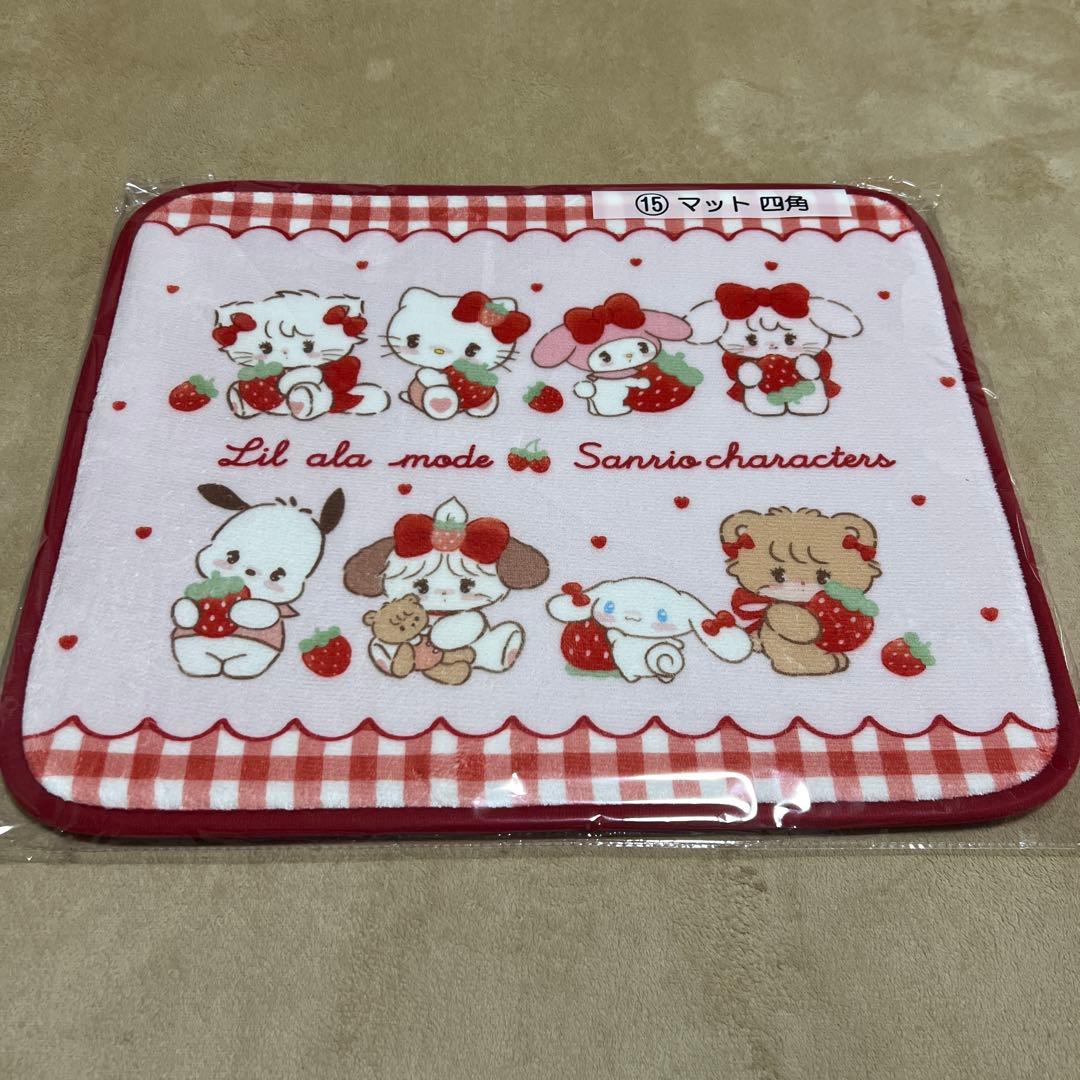 キャラクターグッズセット（ポーチ・カードファイル）