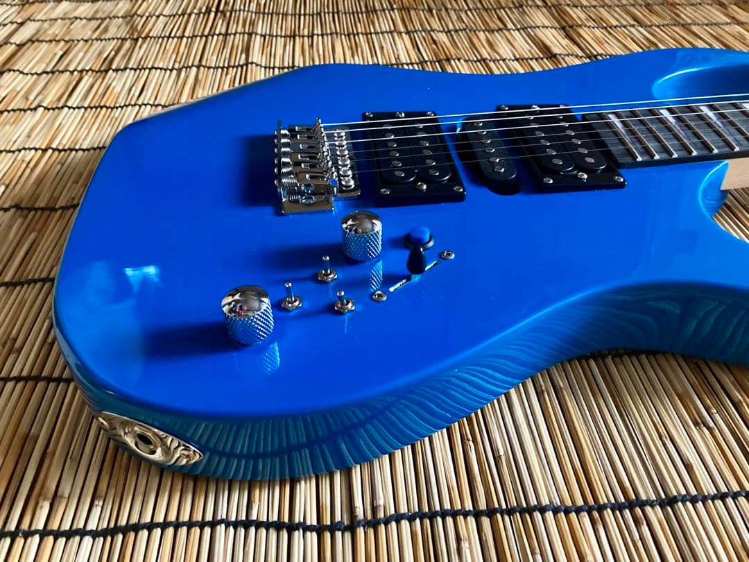 ☆最終値下☆美品珍品　24フレット仕様 モディファイしたHSH IRIN ST