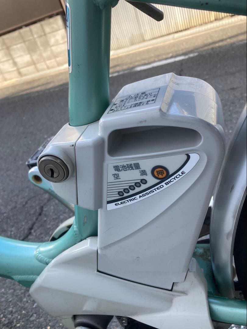 1810業界最長12ヶ月保証付！送料無料エリア多数！安全整備済み！電動自転車