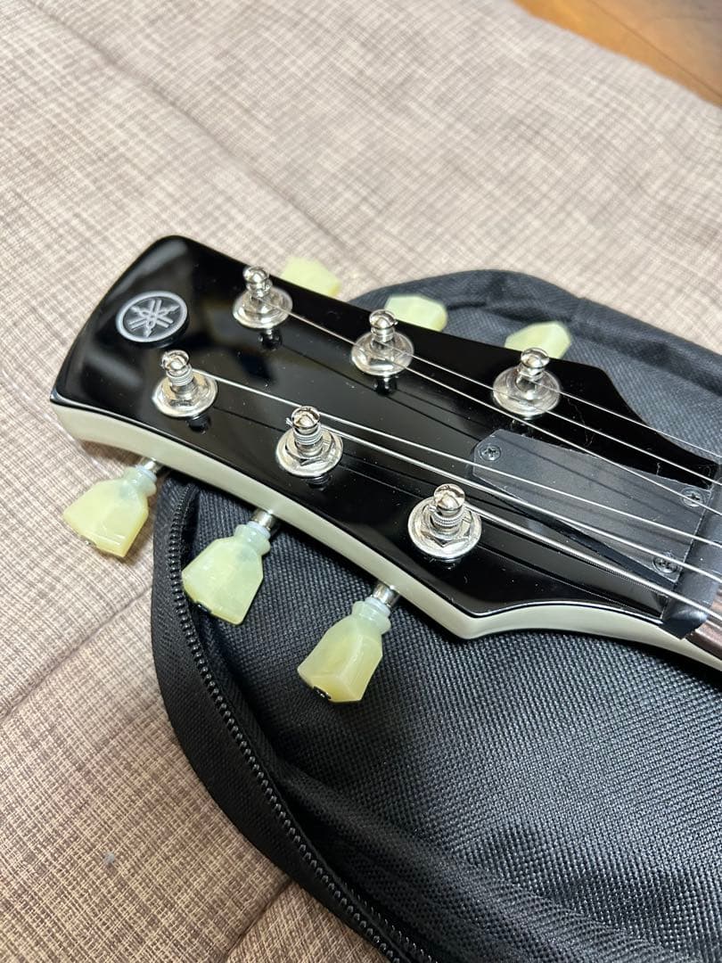 ヤマハ エレキギター REVSTAR RSS 20VWヴィンテージホワイト