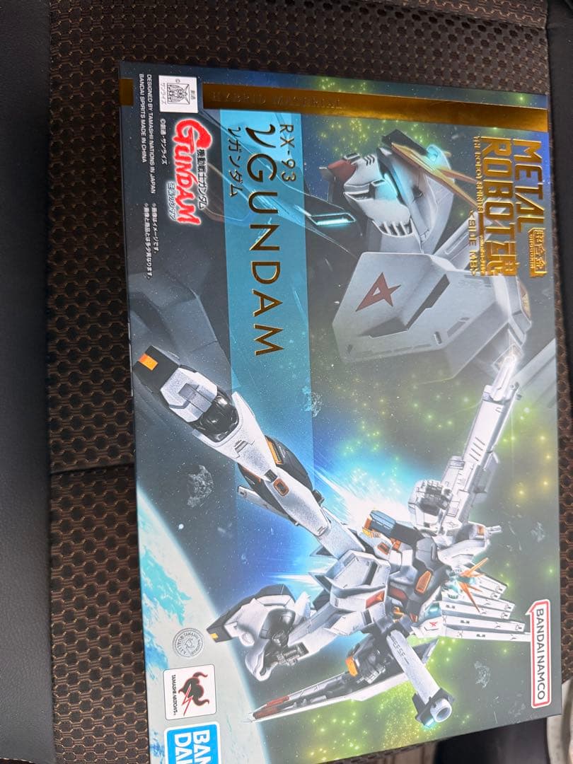 L ROBOT 魂 RX-93 νGUNDAM