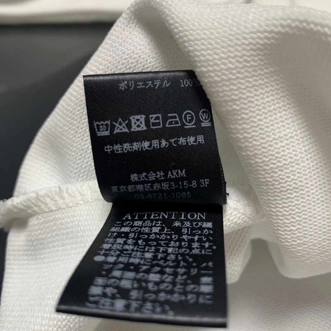 美品 1PIU1UGUALE3 ホワイト セーター