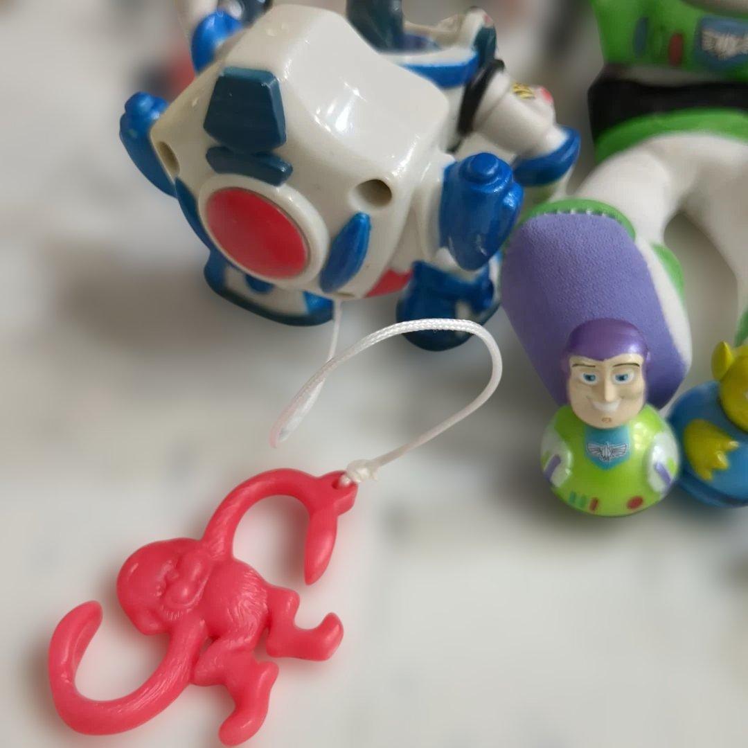 希少【中古】ディズニーピクサー　トイ・ストーリーフィギュア　バズ　ジェシー　ハム