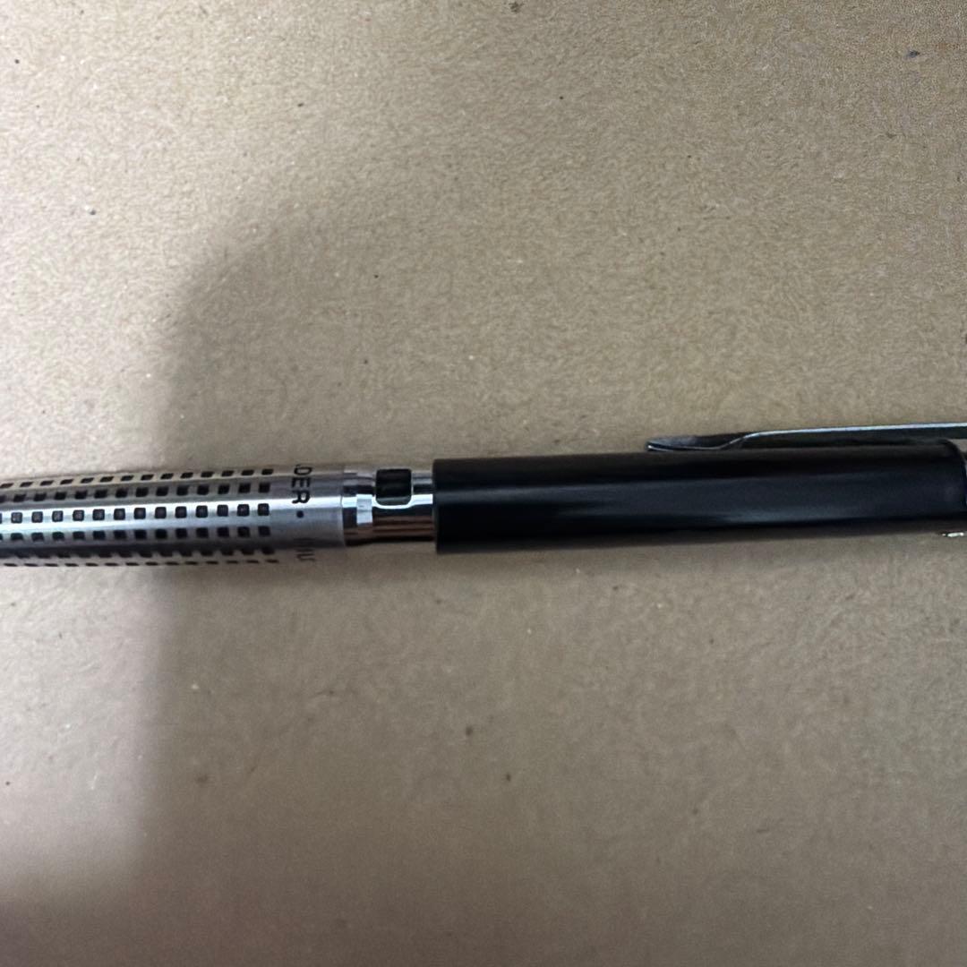 シャープペンシル