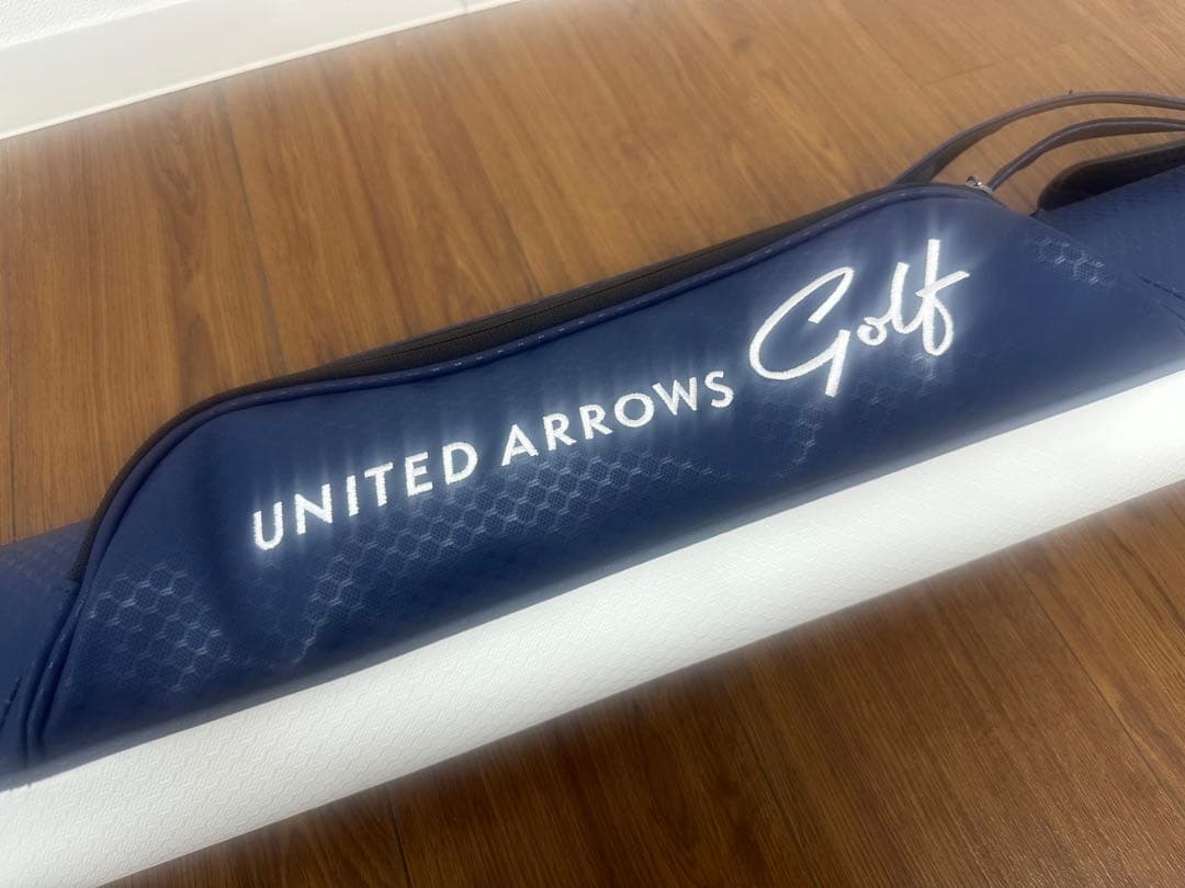 ほぼ未使用 ユナイテッドアローズゴルフ ウロコ レンジバッグ ネイビー／ホワイト