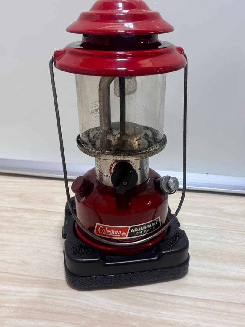 Coleman ランタン 赤 キャリーケース付き