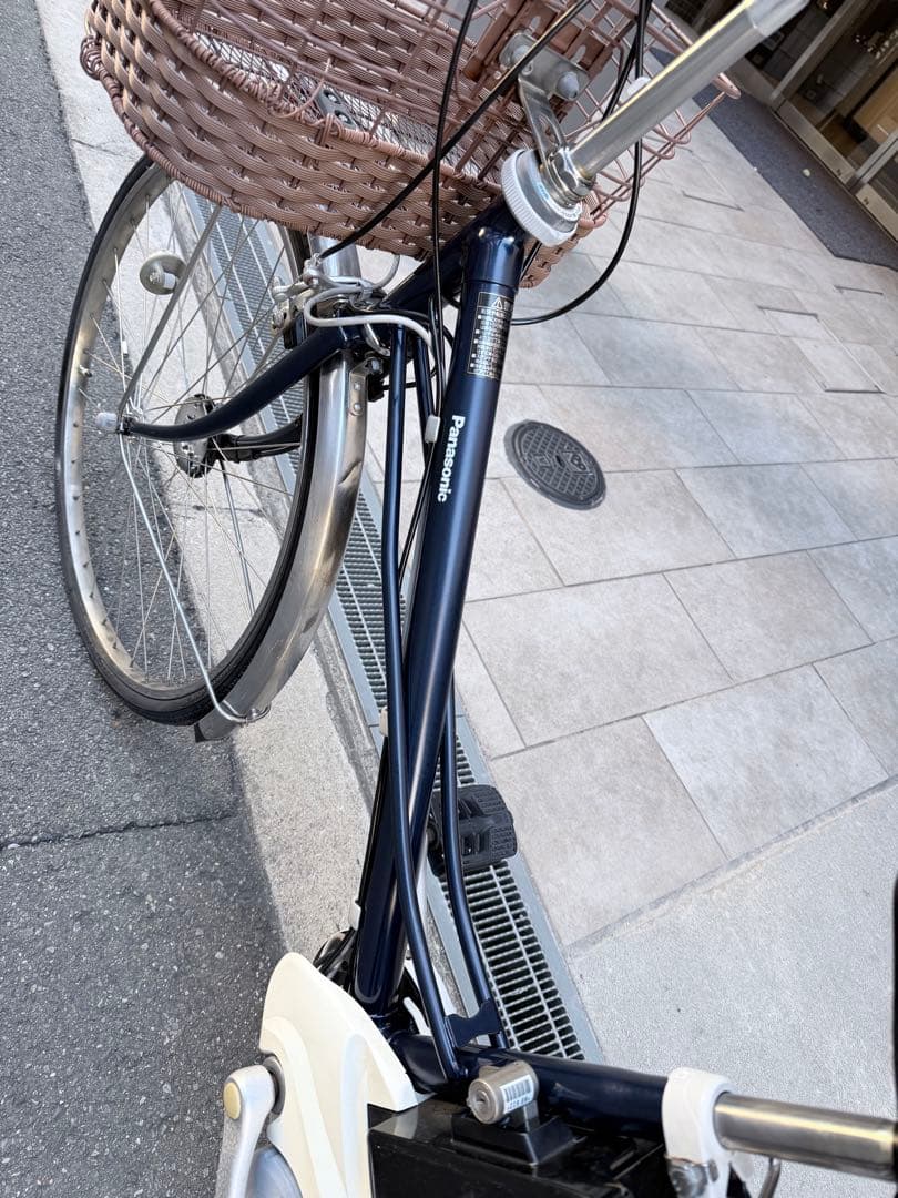 大阪府　Panasonic 電動アシスト自転車 ネイビー　26インチ