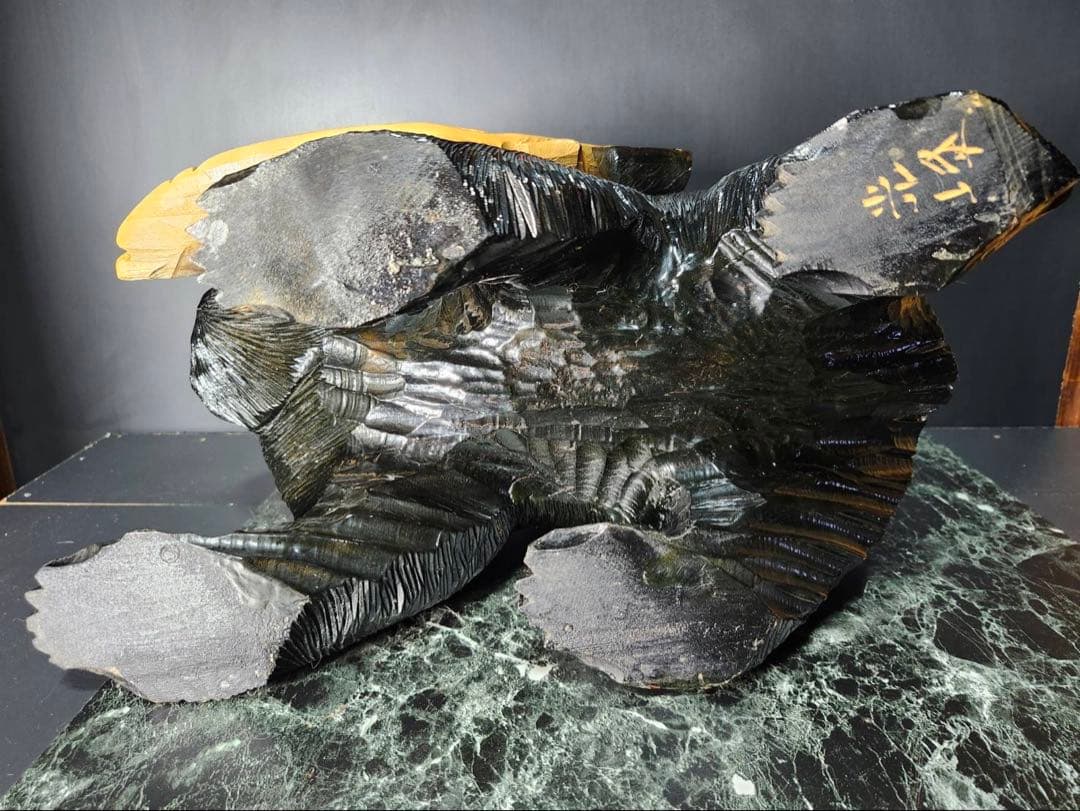 木製熊の置物　木彫りの熊　光峰作