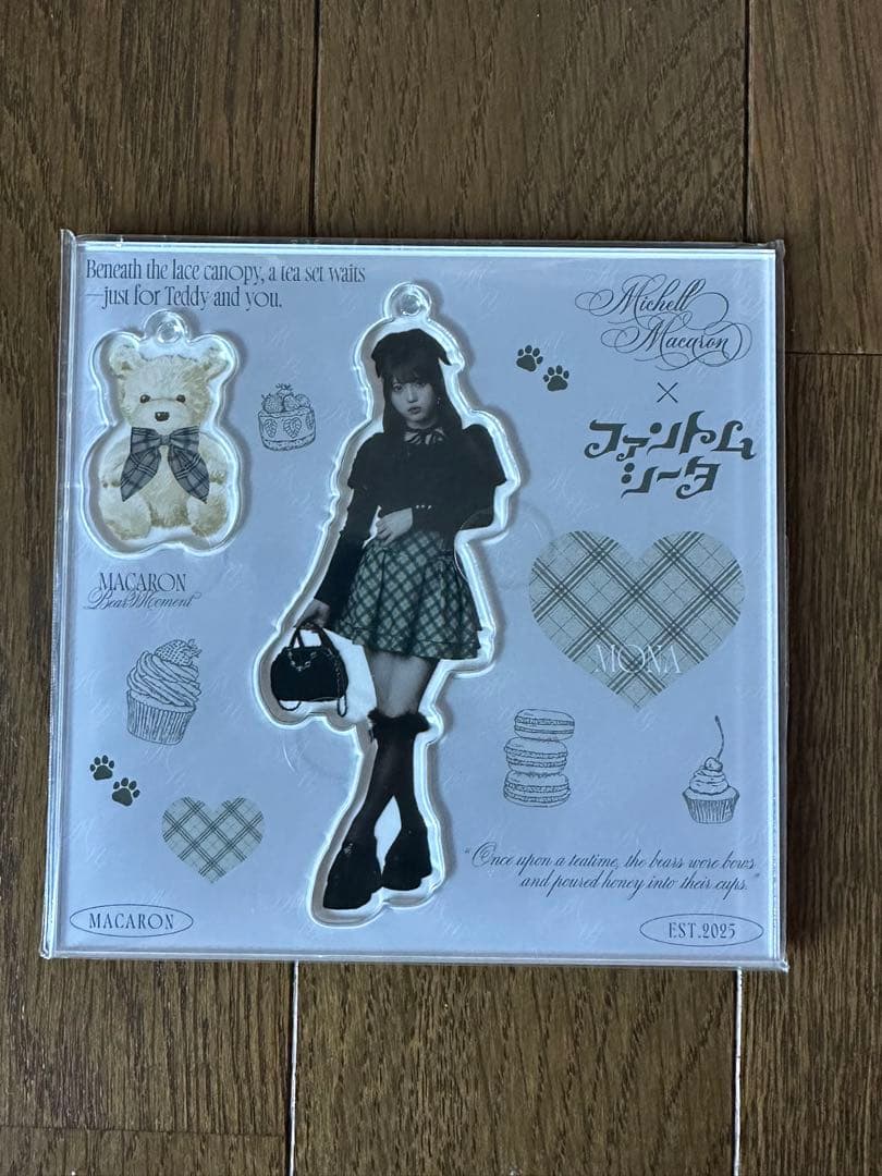 ミシェルマカロン　ファントムシータ　もな　アクキー