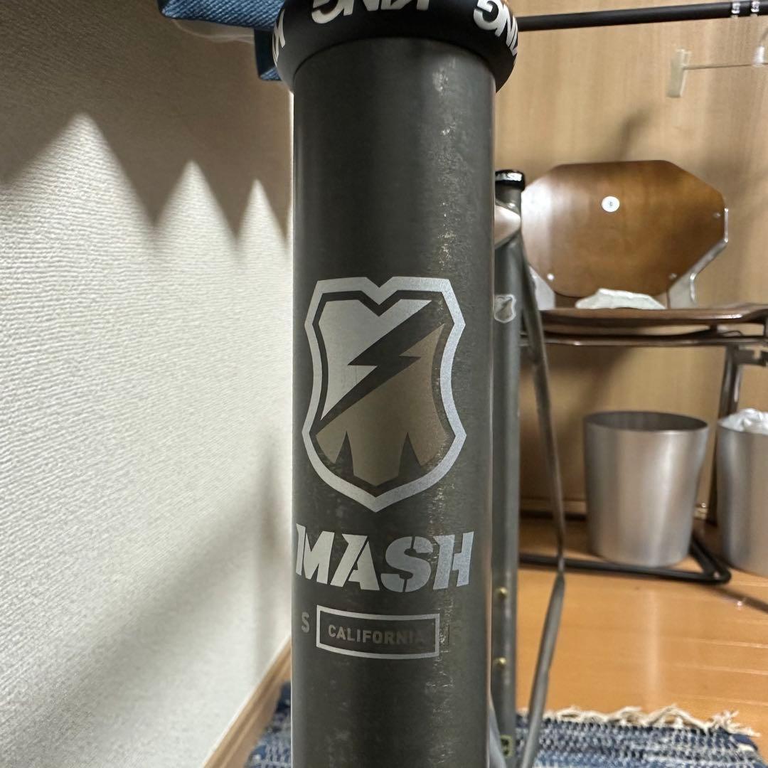 MASH ピストフレーム Chris King付き