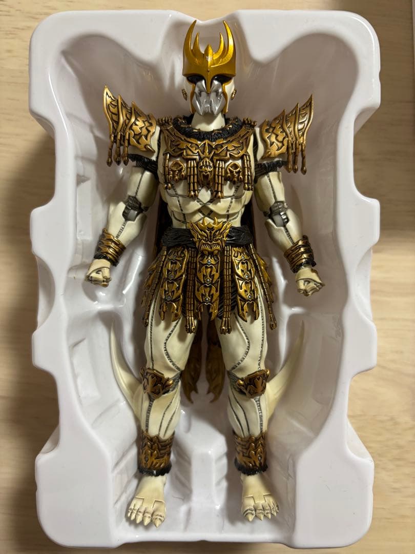 S.H.Figuarts ン・ダグバ・ゼバ(真骨彫製法) 魂ウェブ商店限定