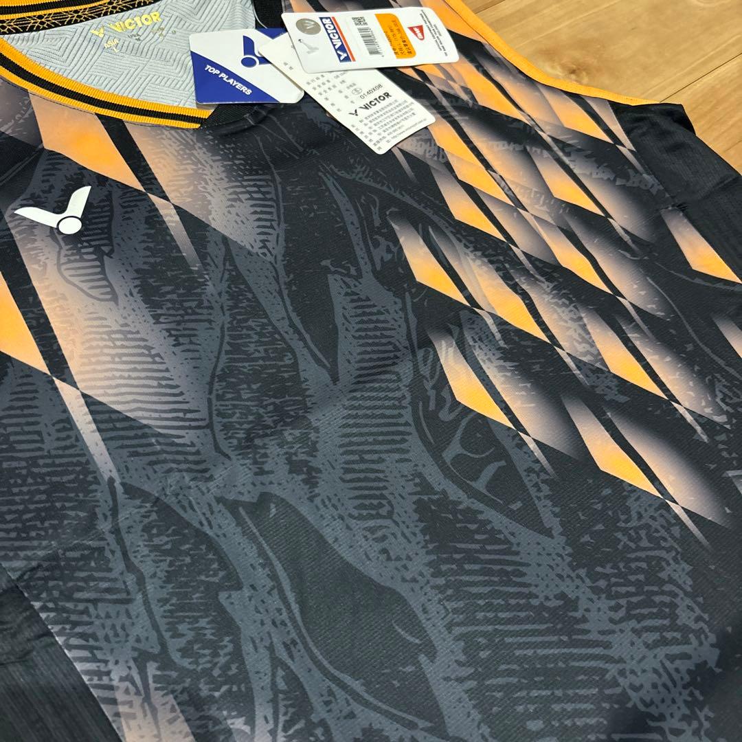 【アントンセン着用モデル】victor ビクターのゲームウェア