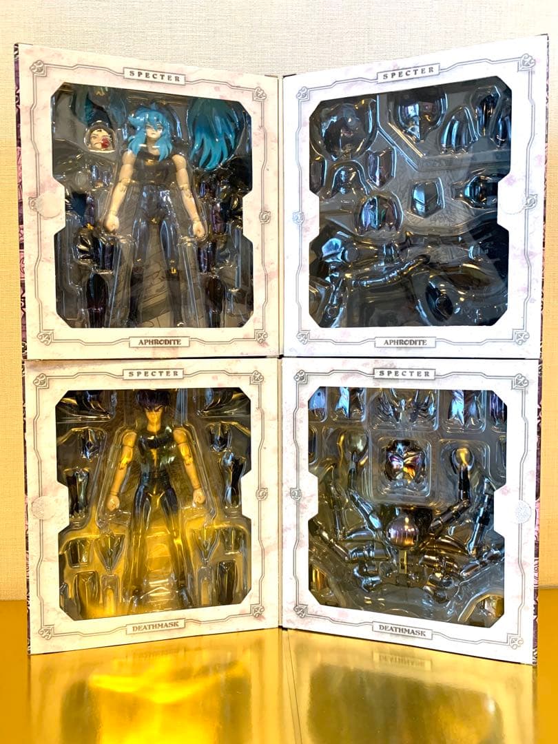 新品未開封　聖闘士聖衣神話　冥王ハーデス十二宮編　アテナの聖闘士　冥衣セット