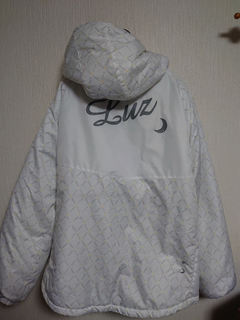 ルースイソンブラ　Luz e Sombra ホワイト 中綿ジャケット