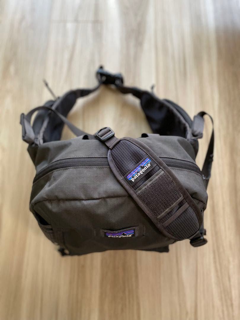 パタゴニア　ステルスヒップパック 11L タグ付き 廃盤色