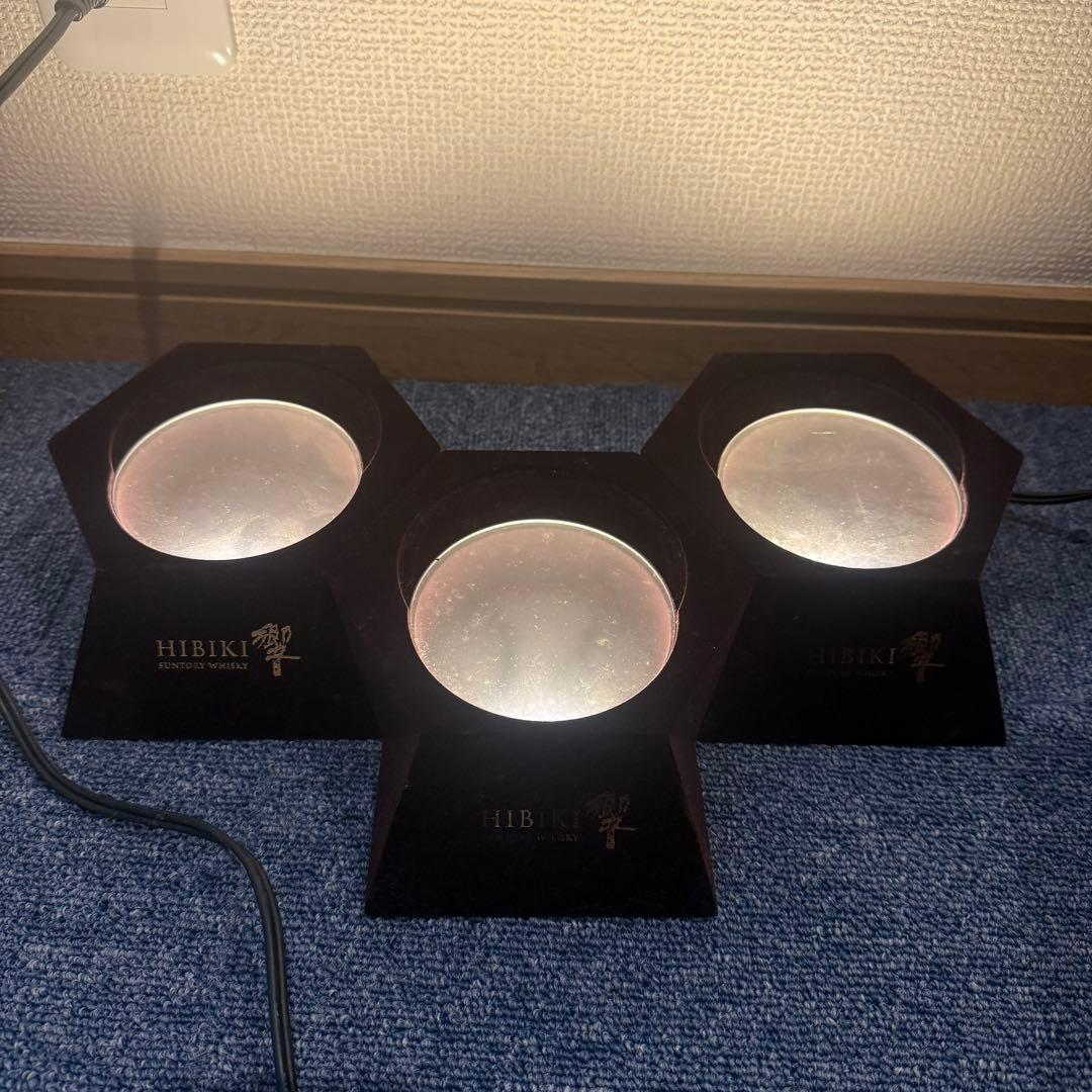 響　ウイスキー ディスプレイライト 明かり　三連　ディスプレイ