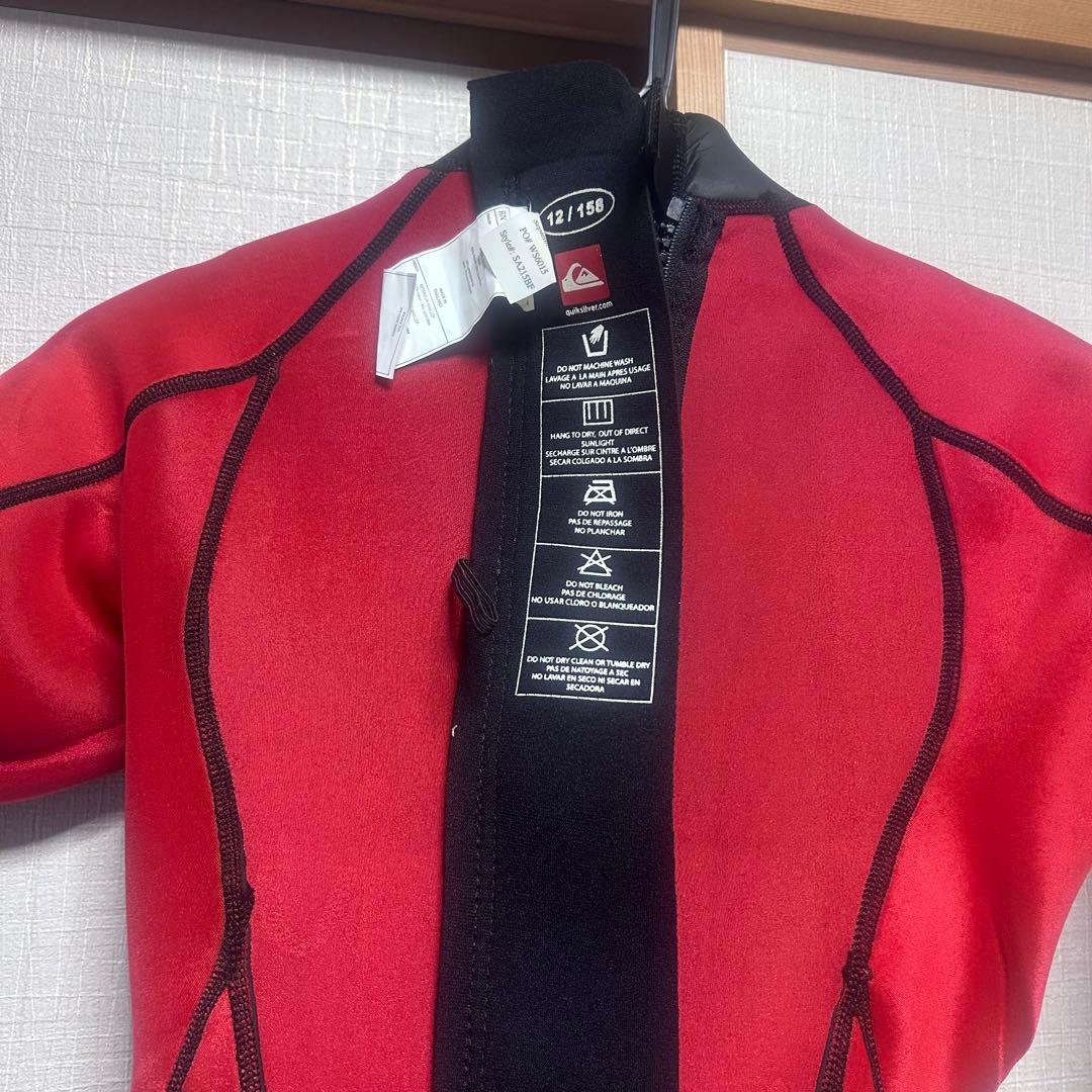 Quiksilver ブラック ショートスリーブウェットスーツ