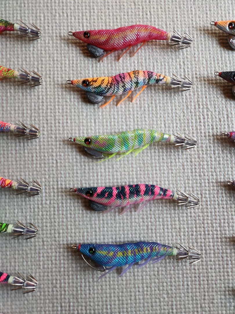 ダイワ　エメラルダス　エギ番長　シマノ　フラッシュブースト　デュエル　パタパタ