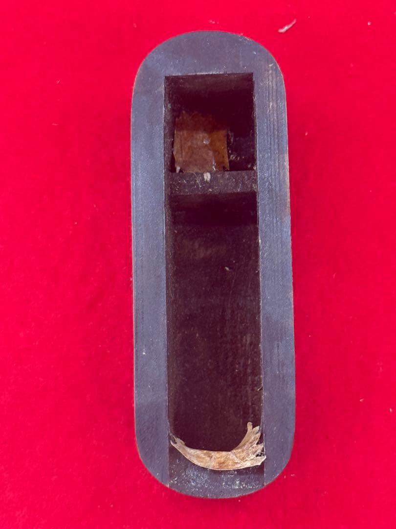 中国　木製　美人　漢詩紋入れ　ケース　送料込み260111