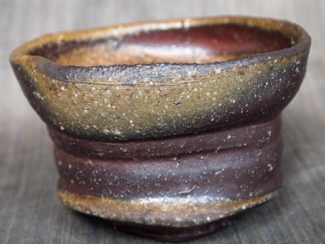 M☆N★隠崎隆一【師：伊勢崎淳】★備前≪窯変≫茶碗★共箱・布 ・栞★黒田陶