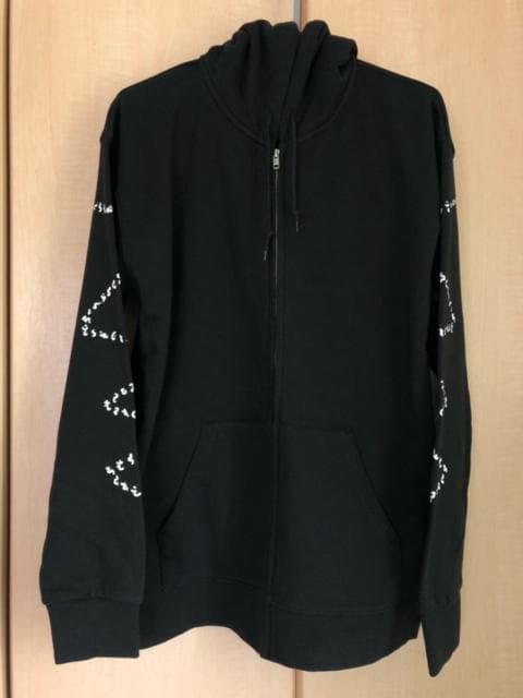 真天地開闢集団ジグザグ ジップアップパーカー & スマホリング