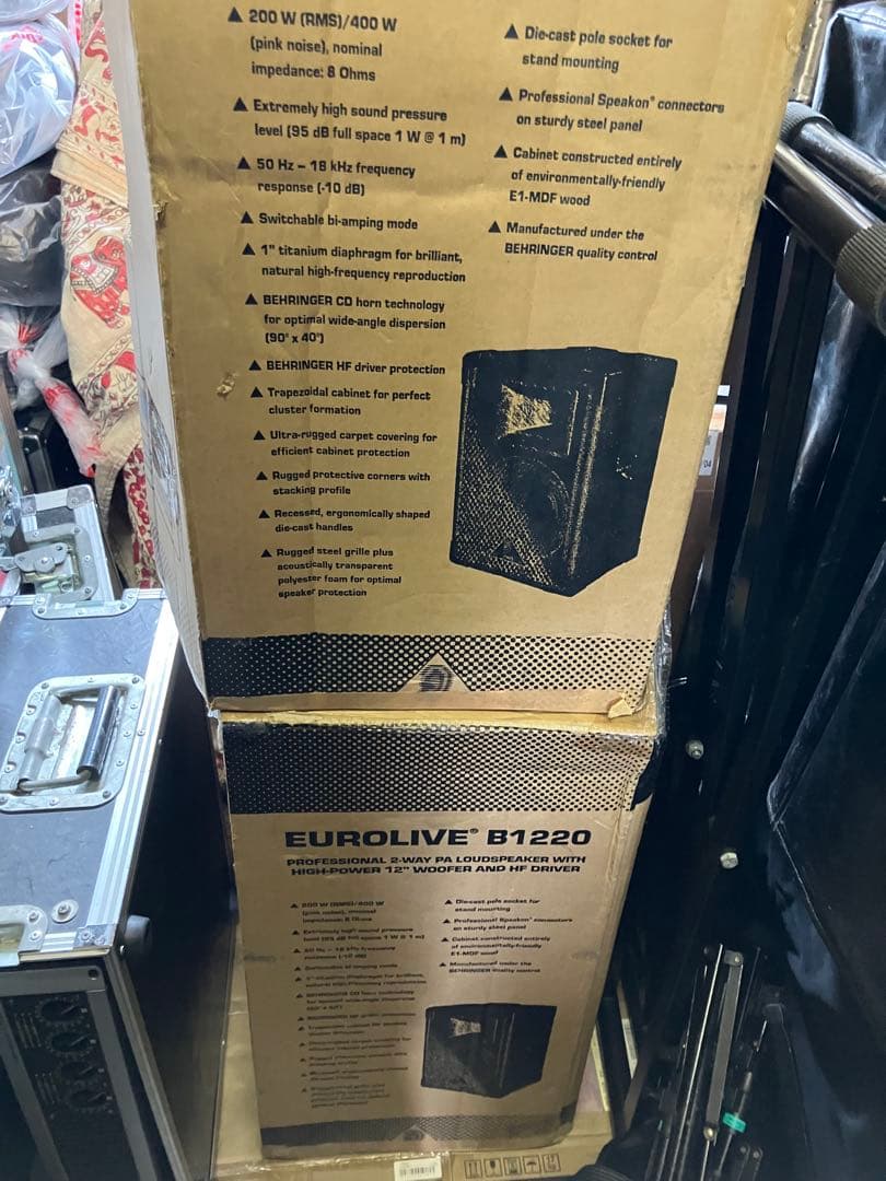 Behringer B2120スピーカー ペア