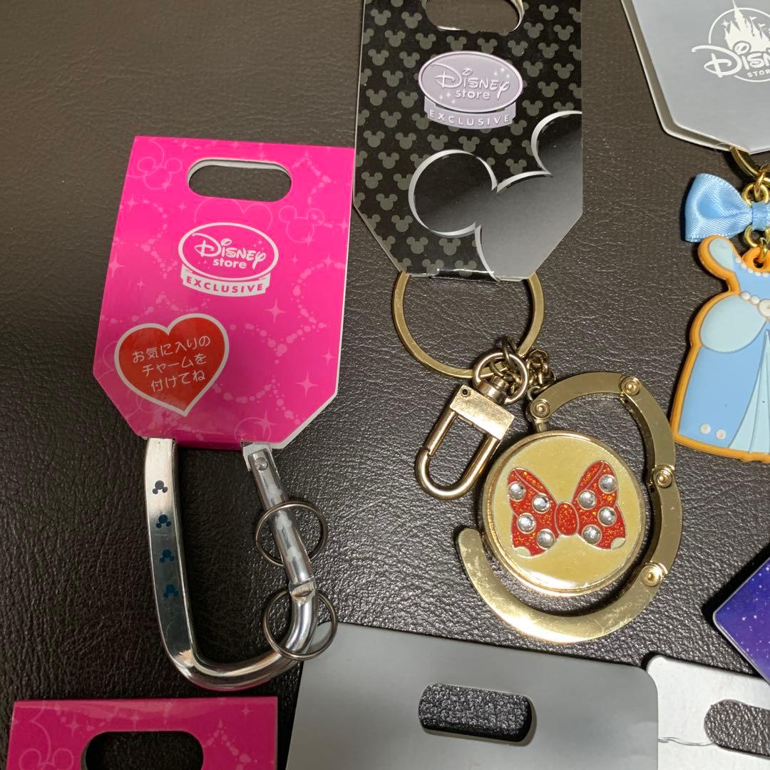 Disney キャラクターキーホルダーセット