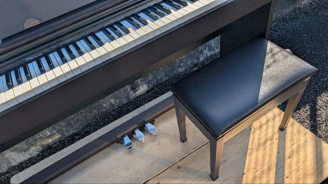 送料無料 CASIO 電子ピアノ PX-770 2019年製 スリムで大人気機種