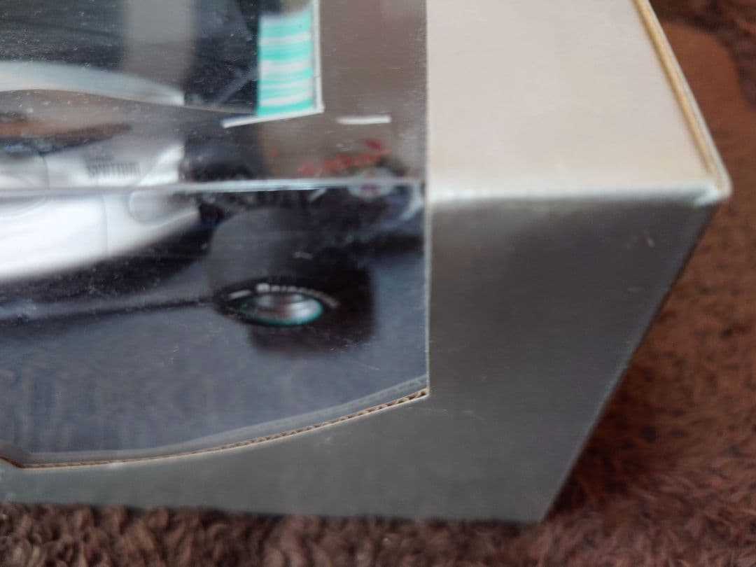 MINICHAMPS 1:18 F1 メルセデス　ニコ・ロズベルグ 1 /18