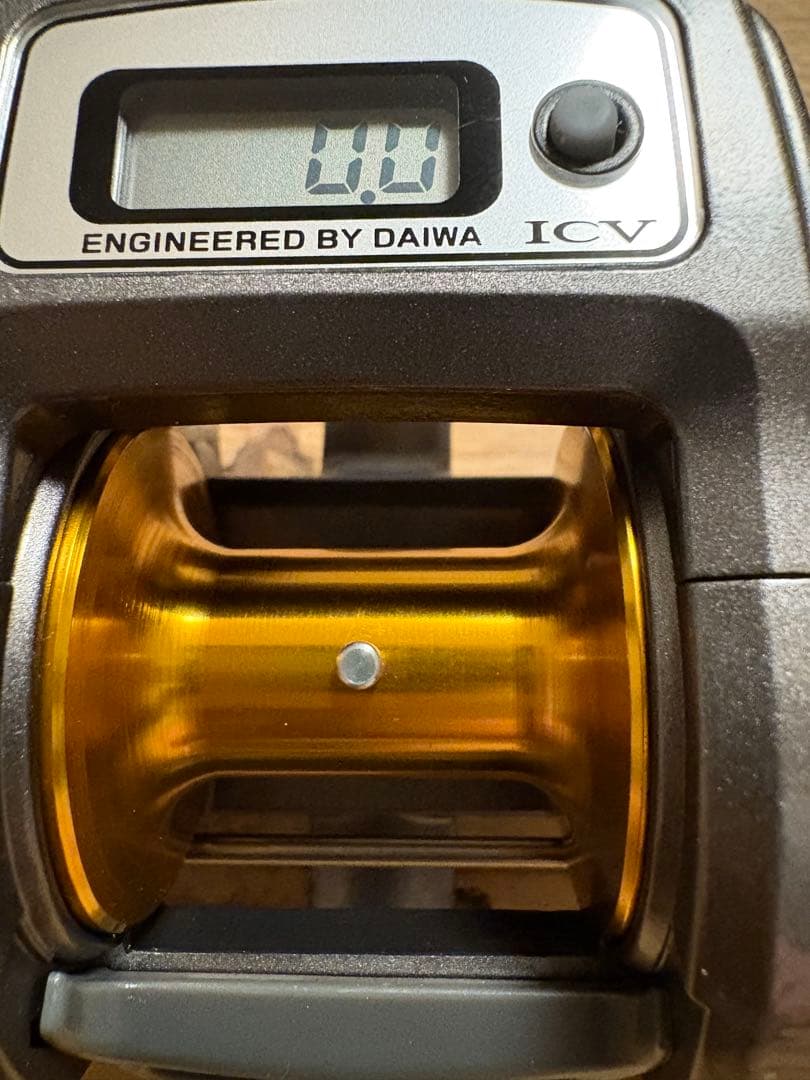 【美品】Daiwa イッツ ICV 200
