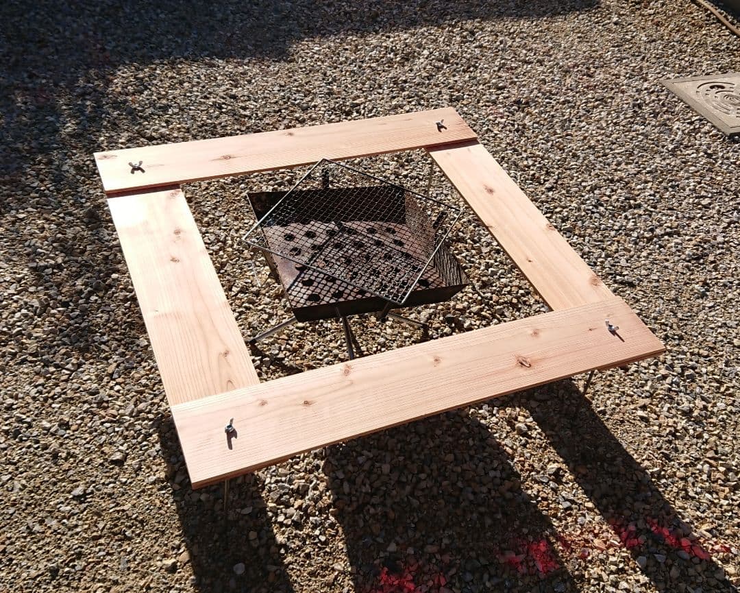 BBQ 囲炉裏テーブル 90×90cm 【組立簡単、軽量収納コンパクト】