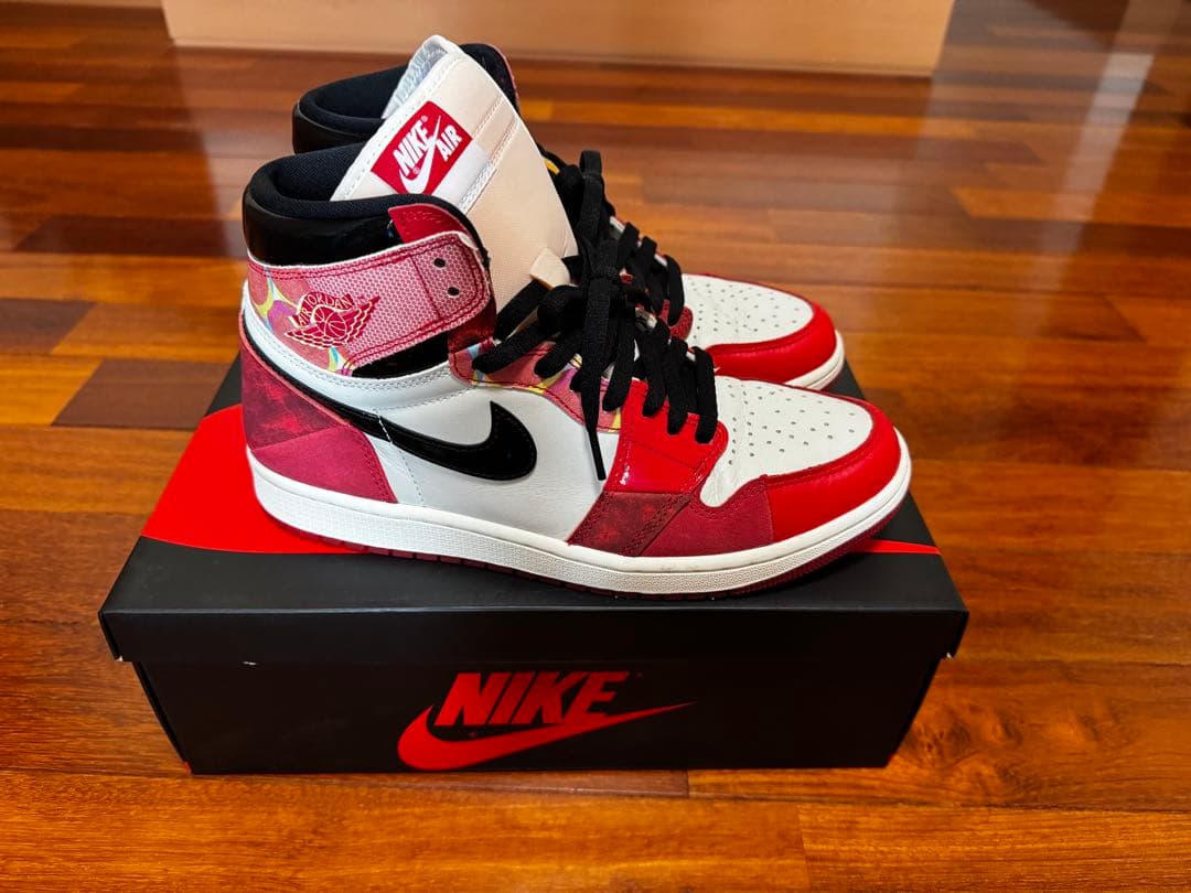 NIKE Air Jordan 1 スパイダーマン