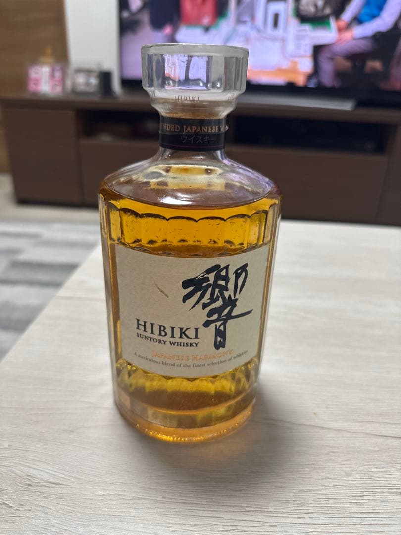 【未開封】サントリー 響 JAPANESE HARMONY 700ml 箱なし