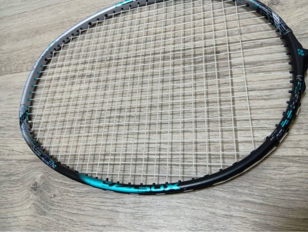 バドミントンラケット アストロクス88D PRO　3U G6