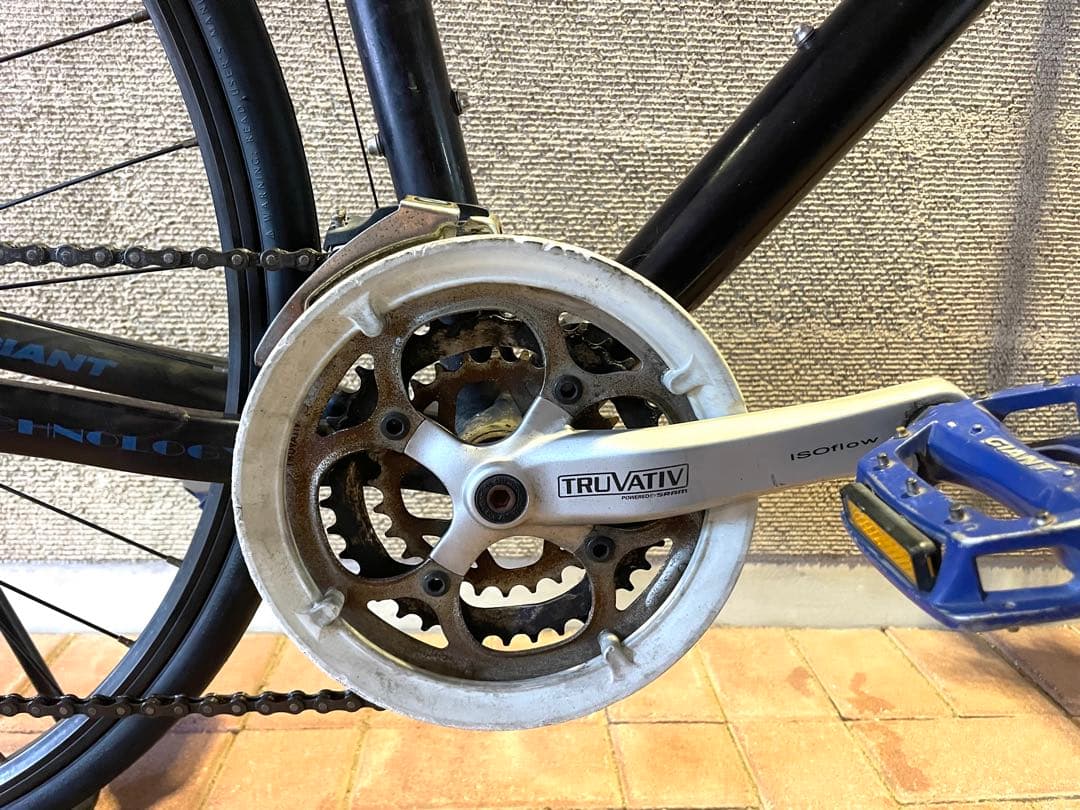 値下げ　引取希望　GIANT SEEK R2 クロスバイク　前後タイヤ新品