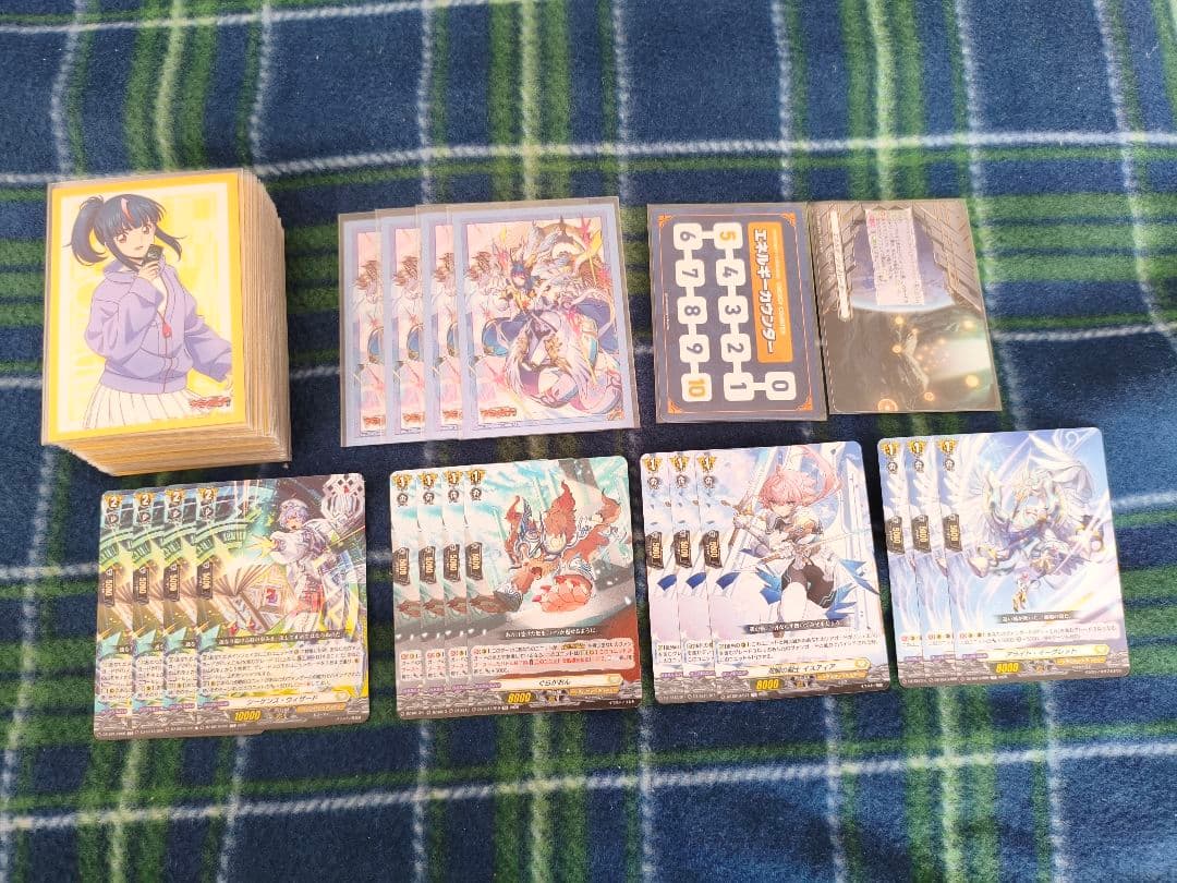 ヴァンガード　リィエル=ドラコニス　デッキ