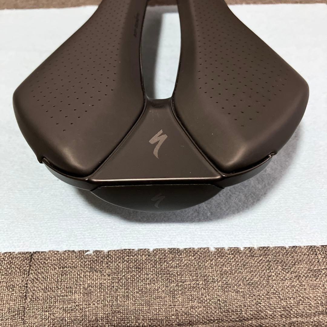 シテロ　サドル　カーボンレール用ヤグラ付き スペシャライズド