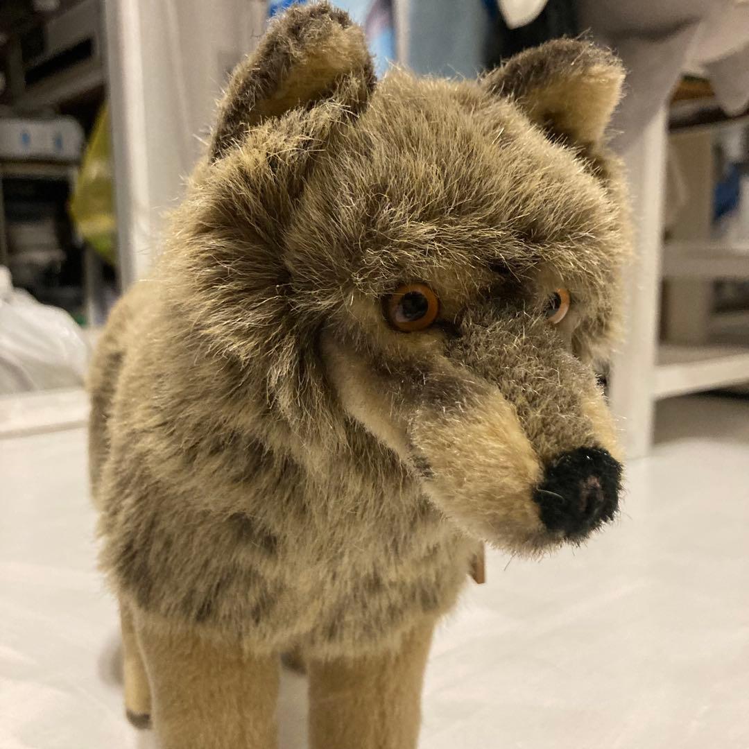 ドイツ製狼おおかみのリアルなぬいぐるみ 中型