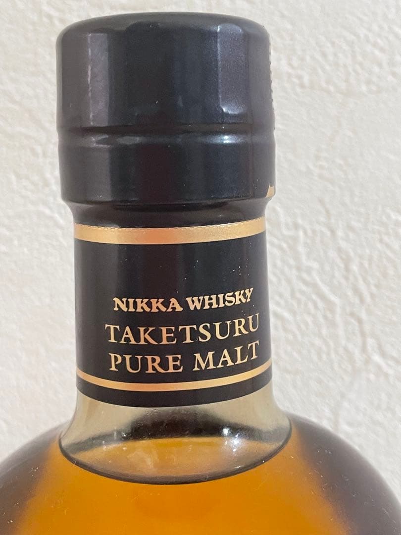 ウイスキー 竹鶴 ピュアモルト ホワイトラベル 700ml