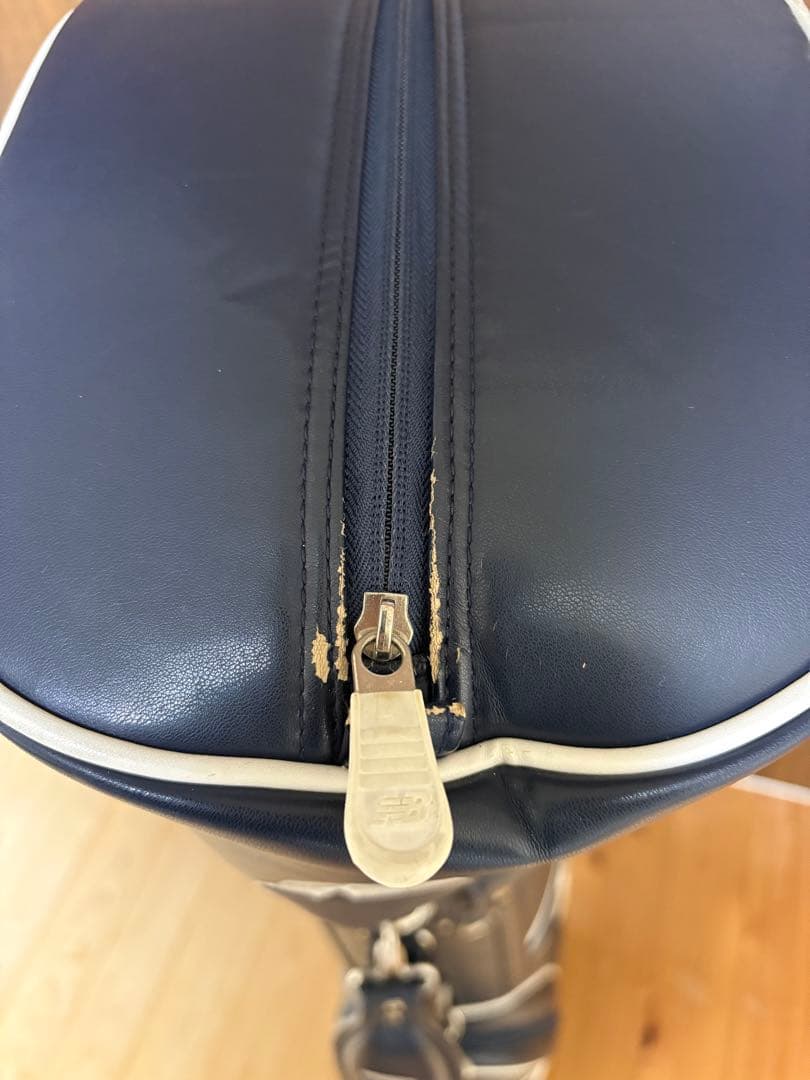 ニューバランス　キャディバッグ　 おまけ　DRヘッドカバー付