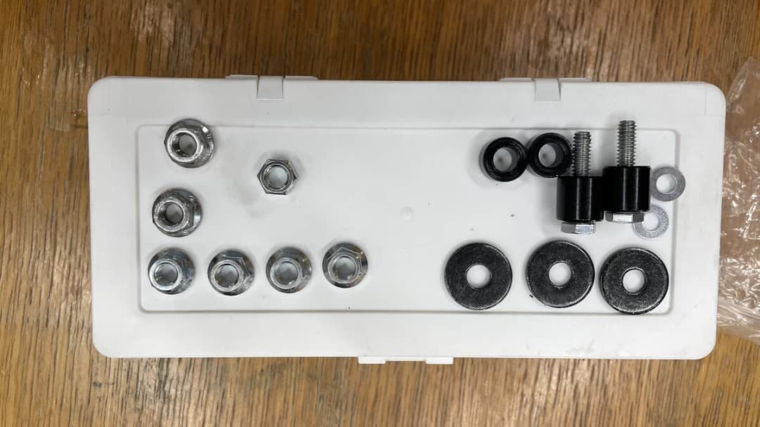 GOODS サドルシートマウントキット　スポーツスター(10年〜)