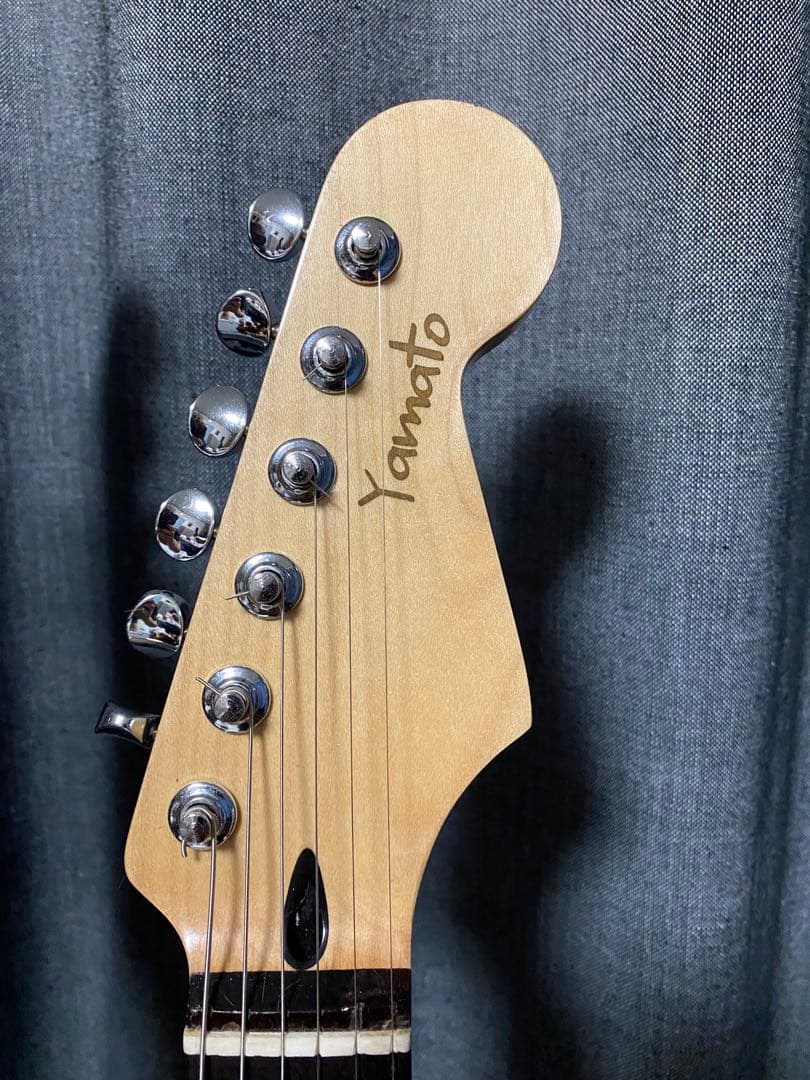 ダブルネック　ストラト