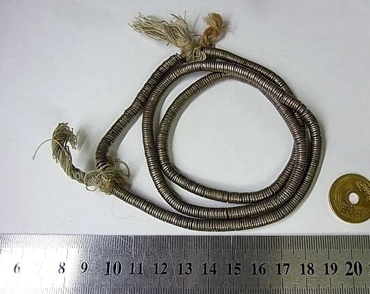 ★D1012★磨耗　OLD　ビルマ・チン族　真鍮　ネックレス　環ビーズパーツ