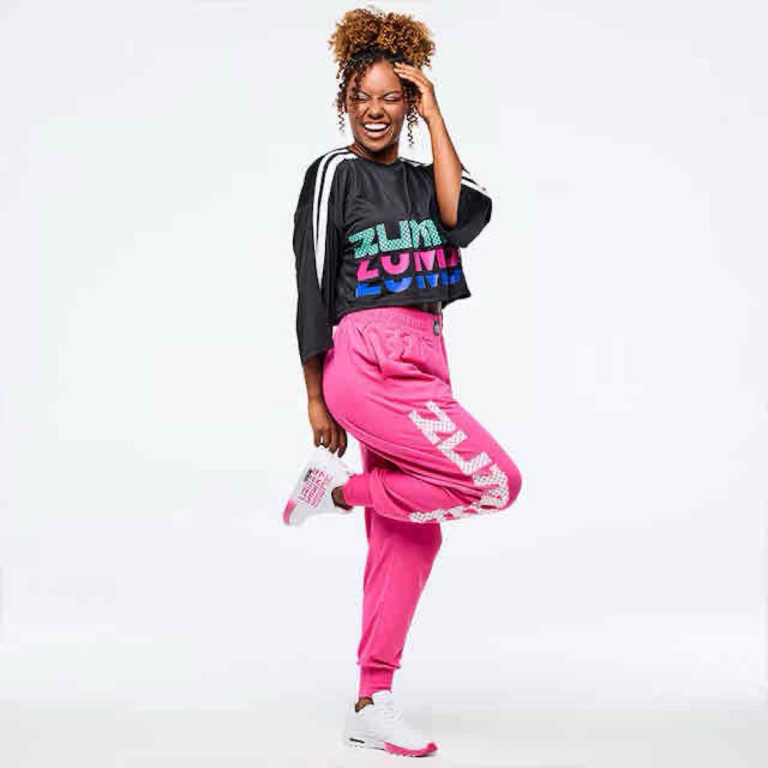 新品　正規品　ズンバ X S Tシャツ　トップス