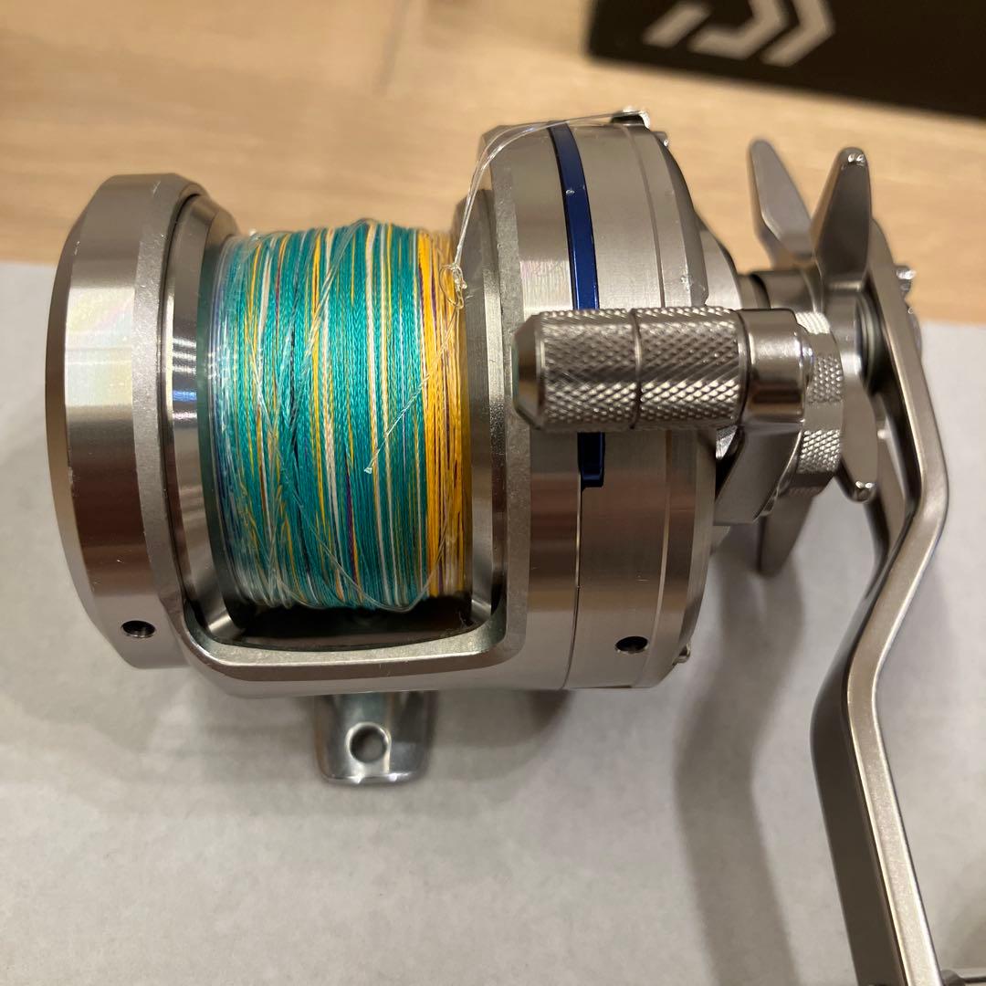 ダイワ　ソルティガ15HーSJ ベイトリール 中古