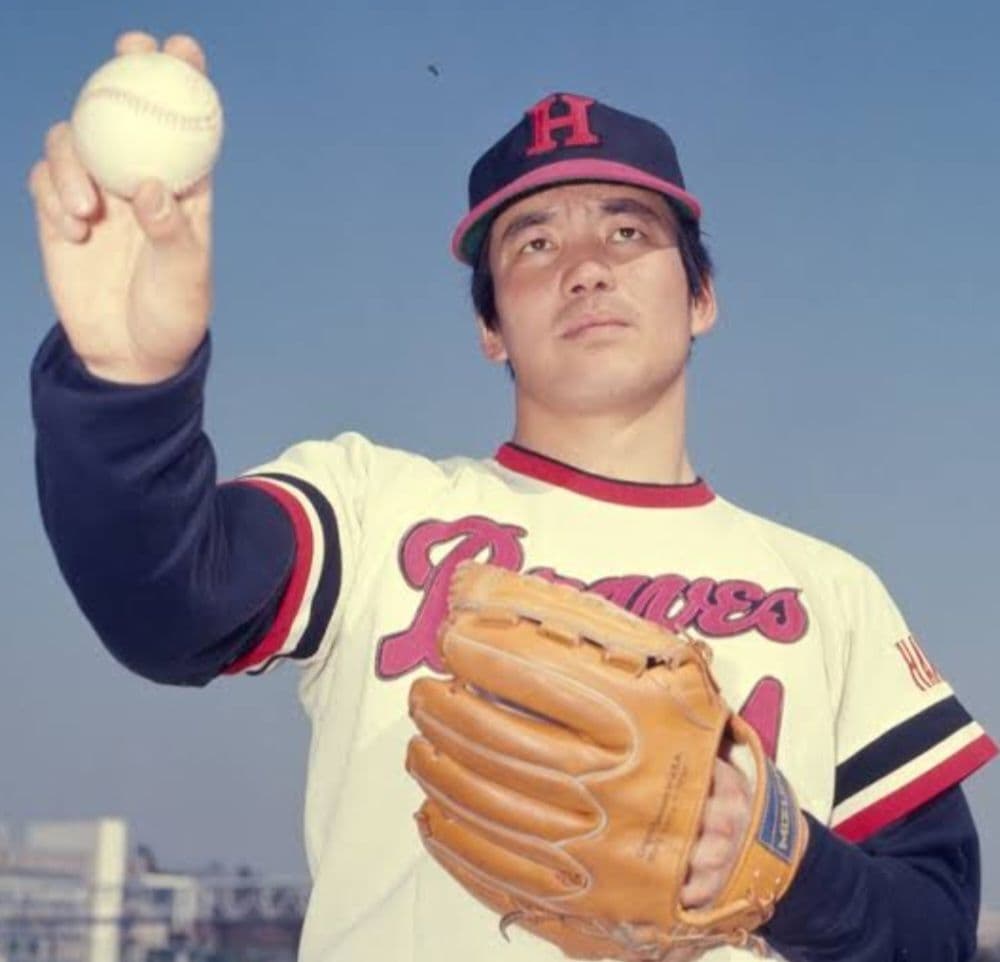 美津濃ワールドウィン硬式グローブ阪急ブレーブス山口高志投手刺繍入り、赤カップ