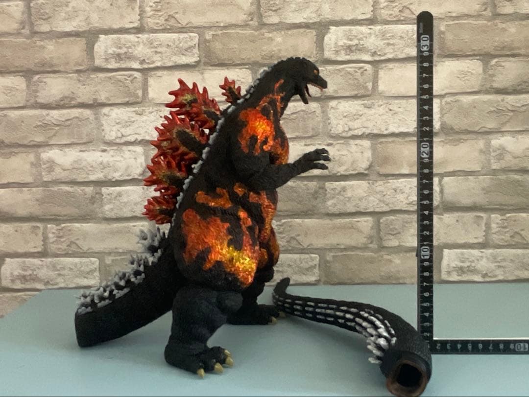 【☆最終値下げ！】東宝30cmシリーズ ゴジラ1995 香港上陸キット完成品