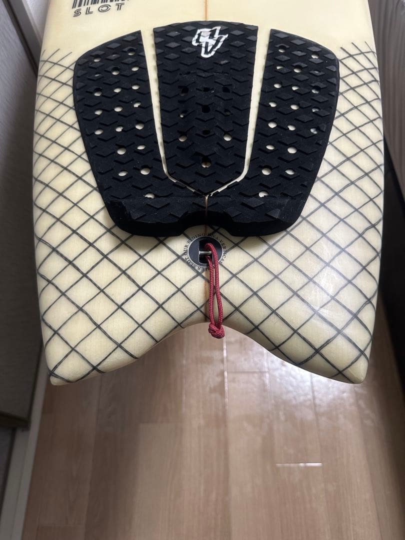 Three weather Slot 手渡し限定です。