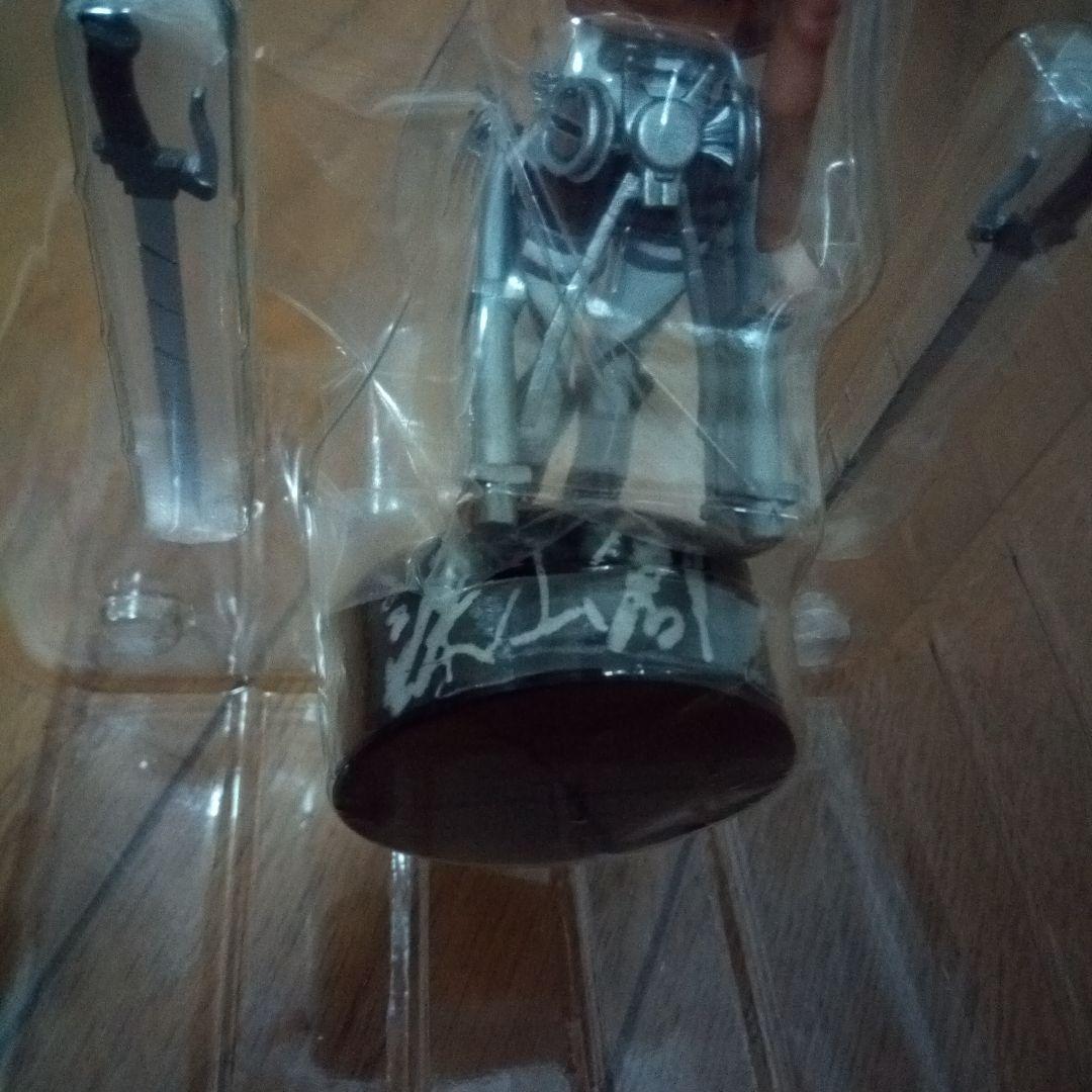 一番くじ　進撃の巨人　ダブルチャンス　直筆 サイン　ミカサ　フィギュア　当選品