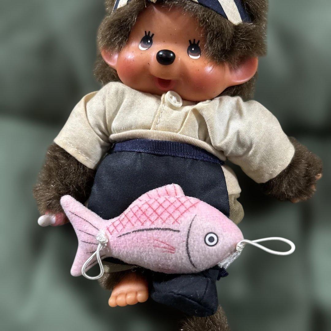 モンチッチ　ぬいぐるみ　魚屋さん